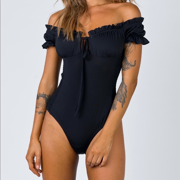 Princess Polly Other - Princess Polly Chataway Bodysuit